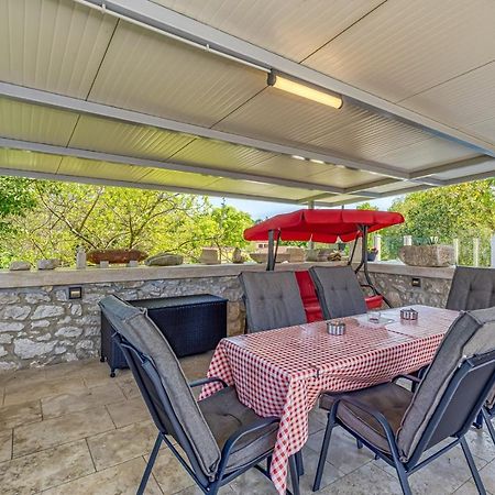 Holiday House Lidia I Rina Pićan Exterior foto